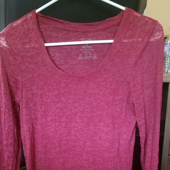 Long sleeve shirt - Picture 1 of 1